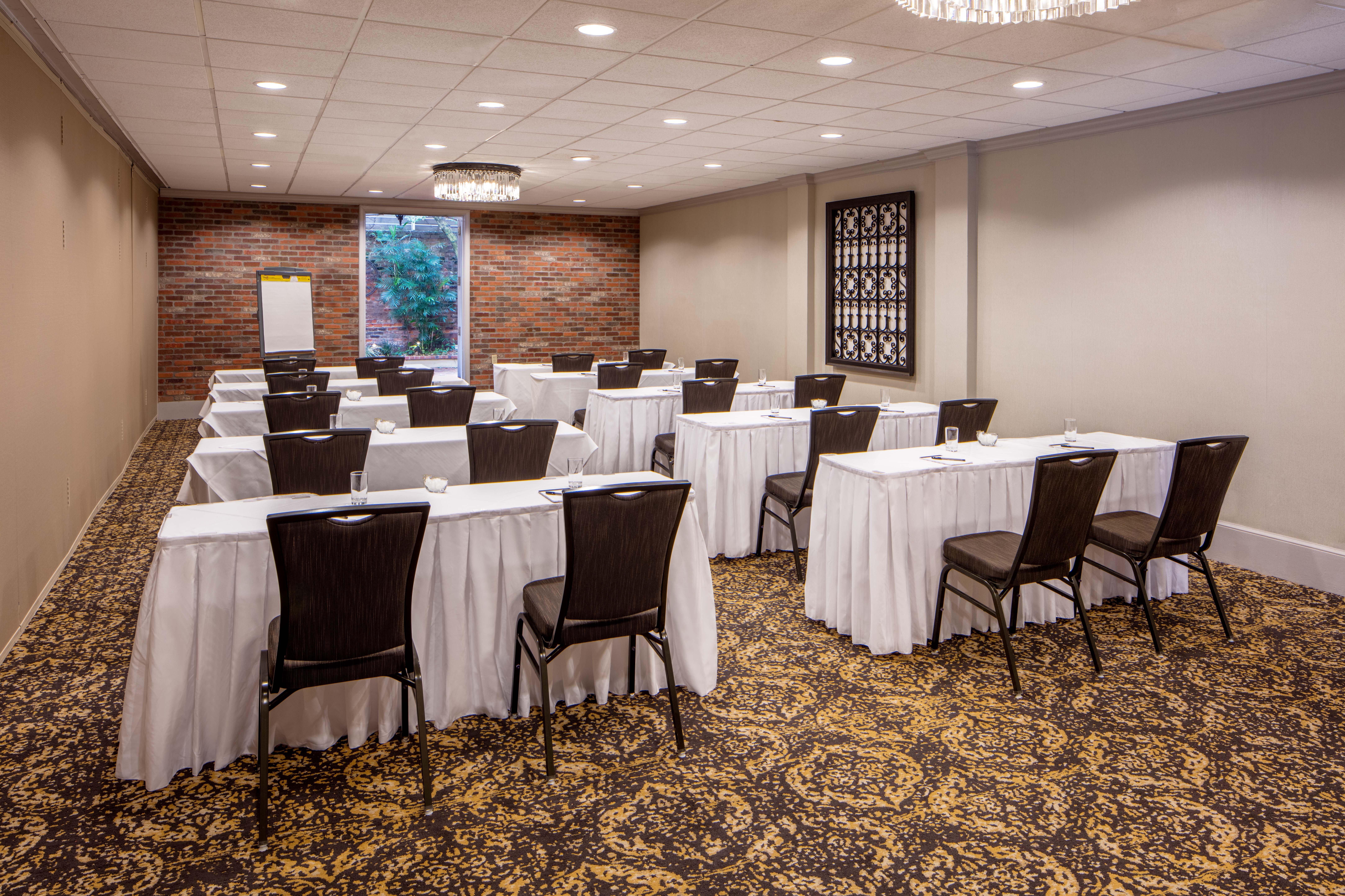 Hotel French Quarter-chateau Lemoyne By Ihg New Orleans